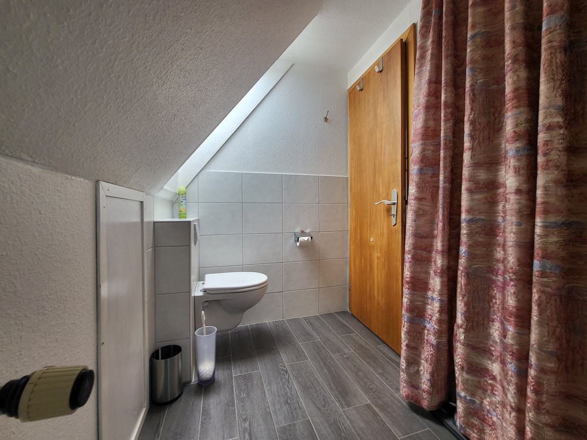 Badezimmer Dachgeschosswohnung